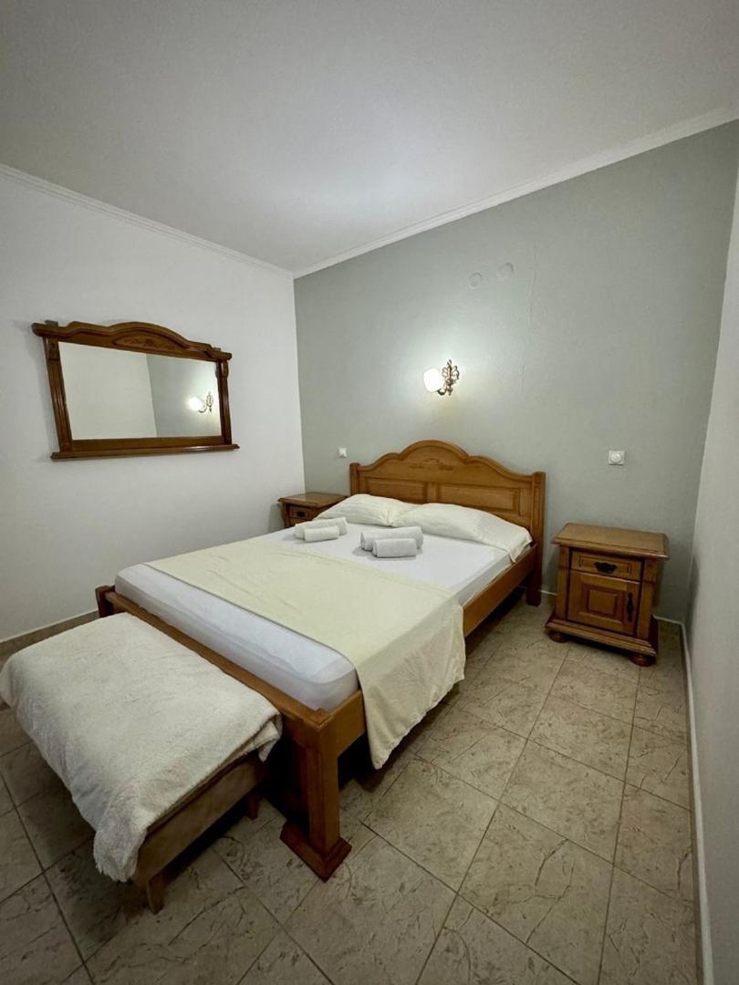 Отель Casa Family Улцинь Экстерьер фото
