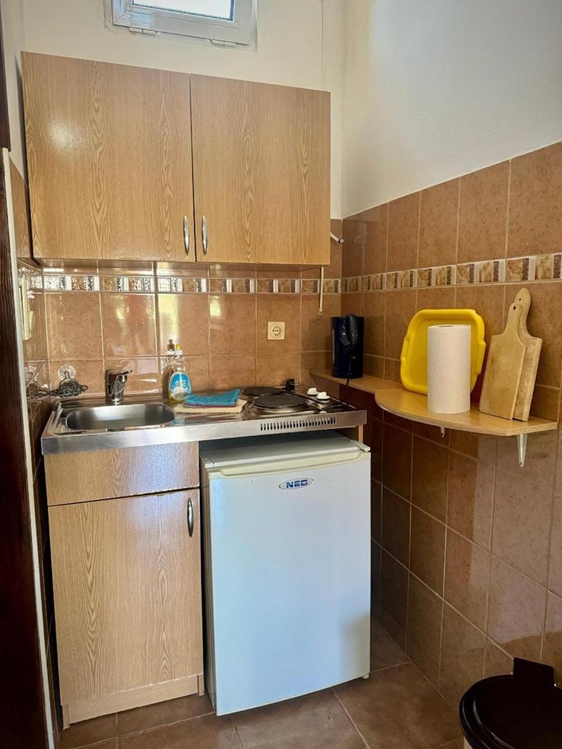 Отель Casa Family Улцинь Экстерьер фото
