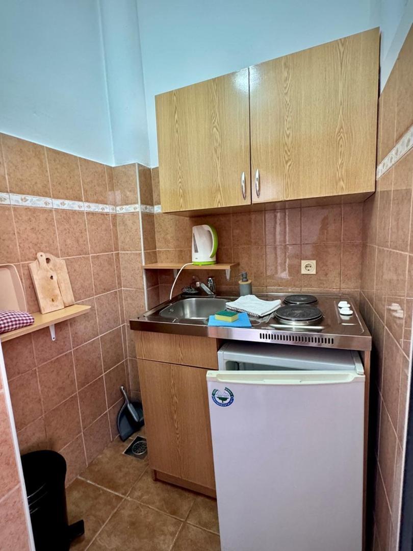Отель Casa Family Улцинь Экстерьер фото